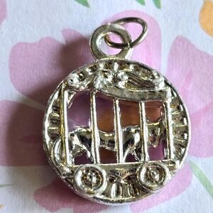 Vintage circus lion pendant charm silver tone gumball machine cracker jack